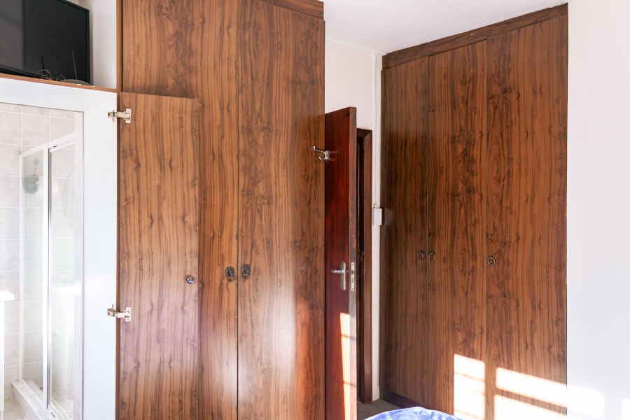 3 Bedroom Property for Sale in De Kelders Western Cape